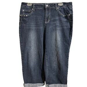 Women’s Cato Denim Blue Jean Capris Cross on Pockets Size 12